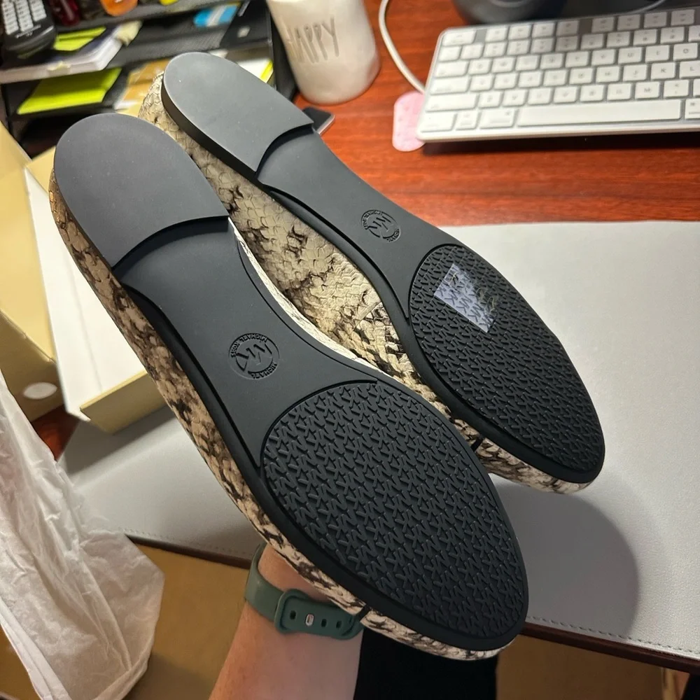 Michael Kors Fulton Moc Metallic Silver Snakeskin Loafers - Picture 3 of 6